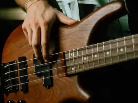 Clases de bajo eléctrico